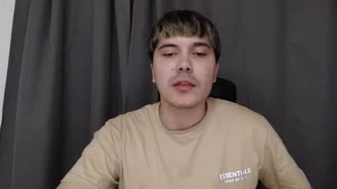 hotbaby6900 online show from January 18, 2026, 3:38 pm