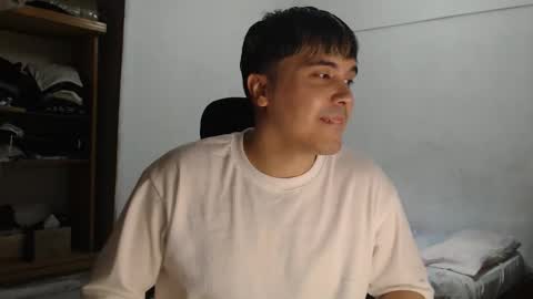 hotbaby6900 online show from February 17, 2026, 12:23 pm