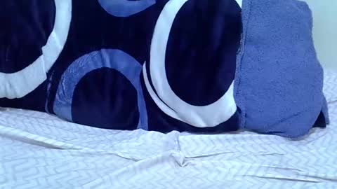 hotberry_7 online show from November 25, 2025, 1:16 am