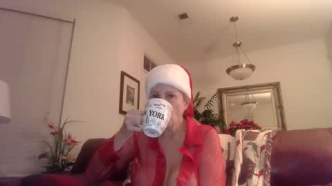 hotblondemilf1962 online show from December 22, 2024, 10:17 am