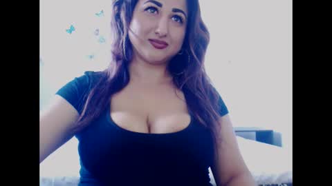 hotboobsmaya online show from September 14, 2025, 9:19 am