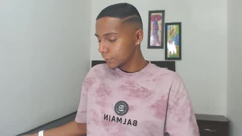 hotboyluxe online show from February 15, 2026, 3:47 am