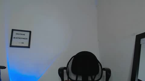 Alex Neon online show from December 27, 2024, 11:42 pm