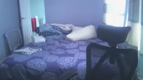 hotboyron online show from December 9, 2024, 9:39 am