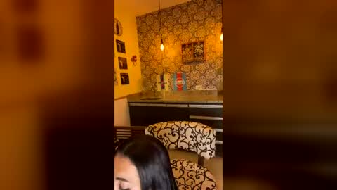 Michele online show from June 15, 2026, 11:18 pm