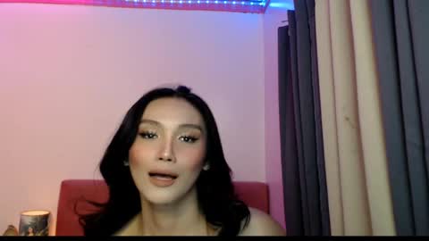 Kylie online show from December 7, 2024, 3:19 pm