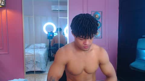 Snapshot of hotcrew_ chatting on June 21, 2026, 1:35 pm Hussain aaron and Ekko online show from June 21, 2026, 1:35 pm