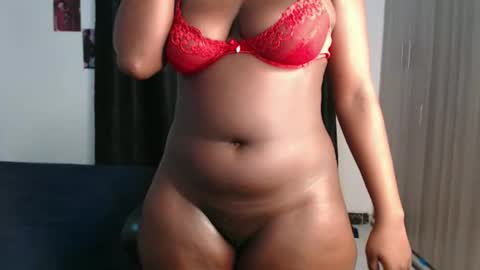 Hotcurvykeisha online show from January 14, 2026, 8:14 pm