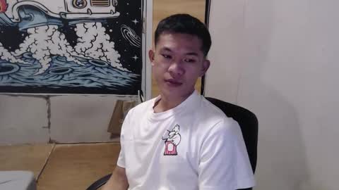 hotcuteasianxx online show from January 17, 2026, 9:29 pm