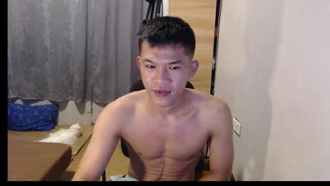 hotcuteasianxx online show from February 1, 2026, 9:57 pm