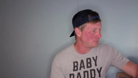 hotdadforyou online show from April 28, 2026, 12:09 am