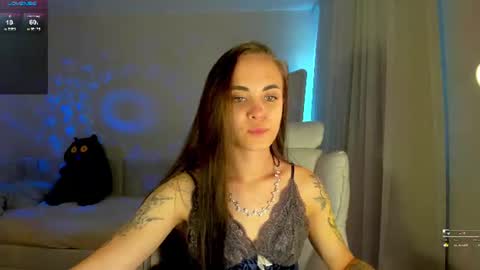 SWEET DEVILS PUSSY  online show from June 21, 2026, 2:03 am