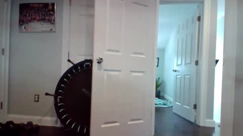 hotdog1124 online show from February 26, 2026, 1:32 pm