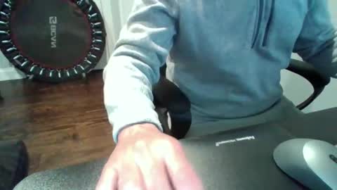 hotdog1124 online show from May 11, 2026, 12:33 pm