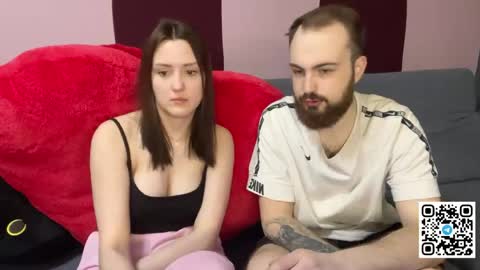 Max and Alina online show from April 30, 2026, 7:42 pm