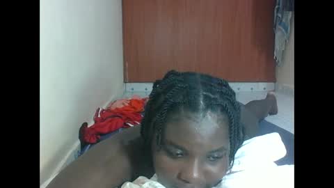 EBBY online show from May 7, 2026, 5:35 am