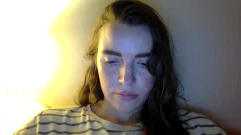 effy online show from October 4, 2025, 9:24 pm