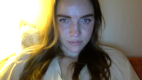 effy online show from October 12, 2025, 9:47 pm