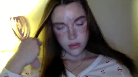Snapshot of hoteffy chatting on April 4, 2026, 9:56 pm effy online show from April 4, 2026, 9:56 pm