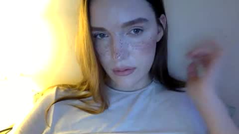Snapshot of hoteffy chatting on April 19, 2026, 11:20 am effy online show from April 19, 2026, 11:20 am