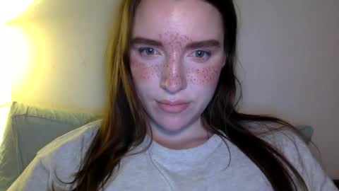 Snapshot of hoteffy chatting on April 27, 2026, 9:24 pm effy online show from April 27, 2026, 9:24 pm