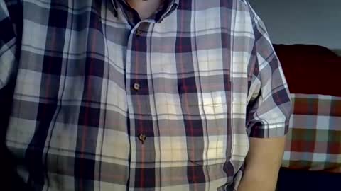 hotejok online show from October 24, 2025, 2:35 pm