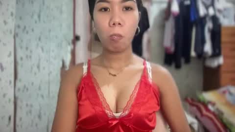 hotestpinayxxx online show from April 27, 2026, 3:15 am