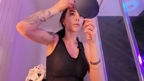 Snapshot of hotfallingdevil chatting on March 4, 2026, 5:24 am hotfallingdevil online show from March 4, 2026, 5:24 am