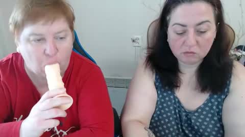 Snapshot of hotfiremommy chatting on March 29, 2026, 7:19 am LimonkaFire online show from March 29, 2026, 7:19 am