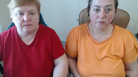 Snapshot of hotfiremommy chatting on April 5, 2026, 8:55 am LimonkaFire online show from April 5, 2026, 8:55 am