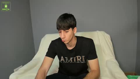 Snapshot of hotflirtyfella chatting on October 24, 2025, 5:26 am QUENTIN online show from October 24, 2025, 5:26 am