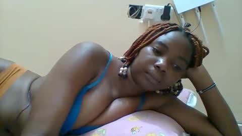 Queen online show from October 10, 2025, 5:01 pm