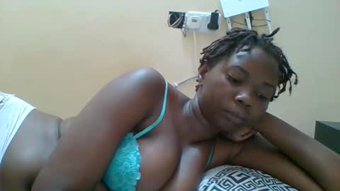 Queen online show from February 14, 2026, 7:21 pm