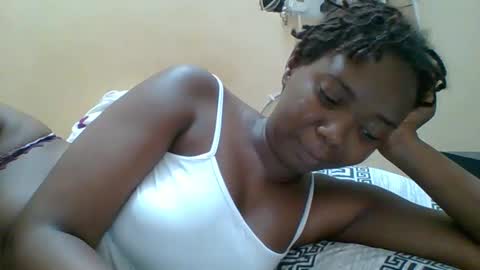 Queen online show from February 25, 2026, 7:45 pm