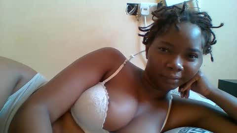 Queen online show from February 28, 2026, 8:15 am