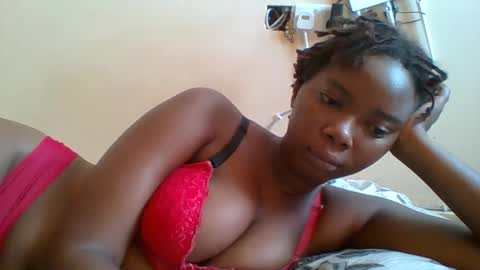 Queen online show from March 10, 2026, 6:29 am