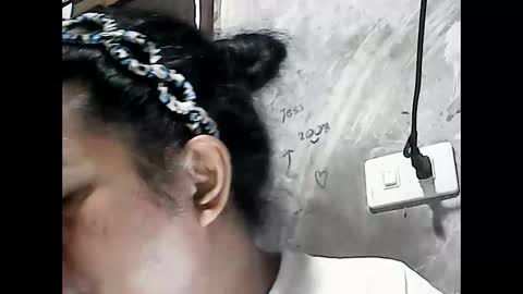 Snapshot of hothadjiee chatting on October 3, 2025, 9:28 am hardfuckerxxxxx online show from October 3, 2025, 9:28 am