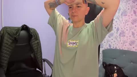 hannah online show from November 2, 2025, 2:36 am