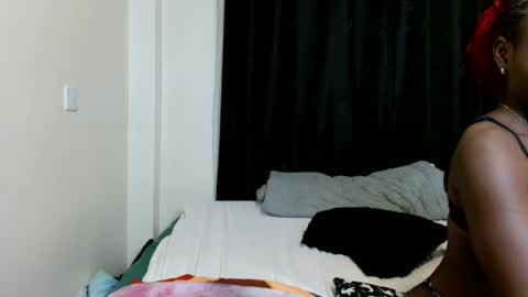 Snapshot of hotie_vive chatting on July 22, 2026, 6:43 pm Hotie vives online show from July 22, 2026, 6:43 pm