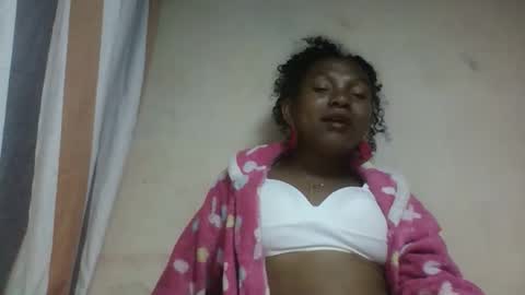 veronique online show from September 11, 2025, 6:41 pm