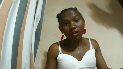 veronique online show from September 22, 2025, 12:18 pm