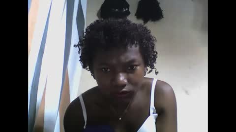 veronique online show from October 11, 2025, 4:44 am