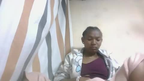 veronique online show from October 15, 2025, 4:34 am