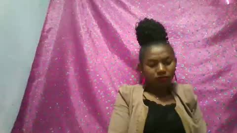 veronique online show from November 3, 2025, 5:09 am