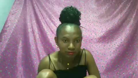 veronique online show from November 13, 2025, 2:49 pm