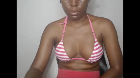 hotjessie0 online show from January 7, 2025, 7:10 am