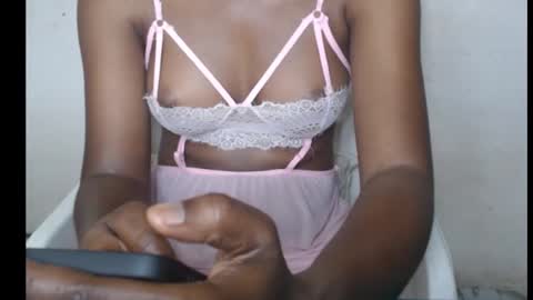 hotjessie0 online show from September 15, 2025, 4:45 am