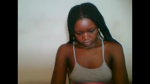 LOYCE online show from March 12, 2025, 11:22 pm