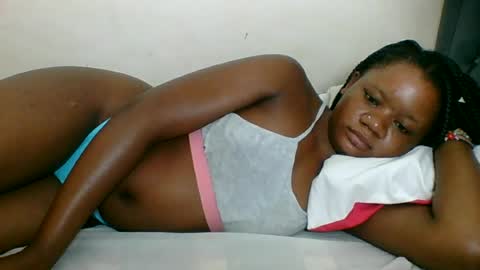 LOYCE online show from June 25, 2026, 10:14 pm