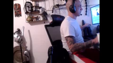 hotkinkytat online show from March 12, 2025, 3:29 pm